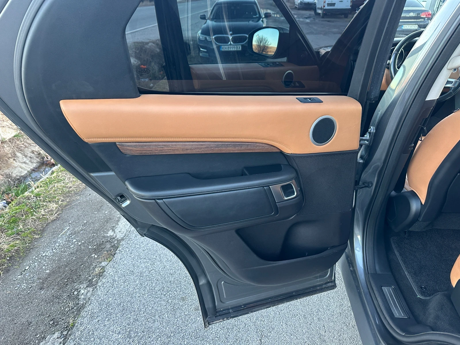 Land Rover Discovery 3.0 D - изображение 4