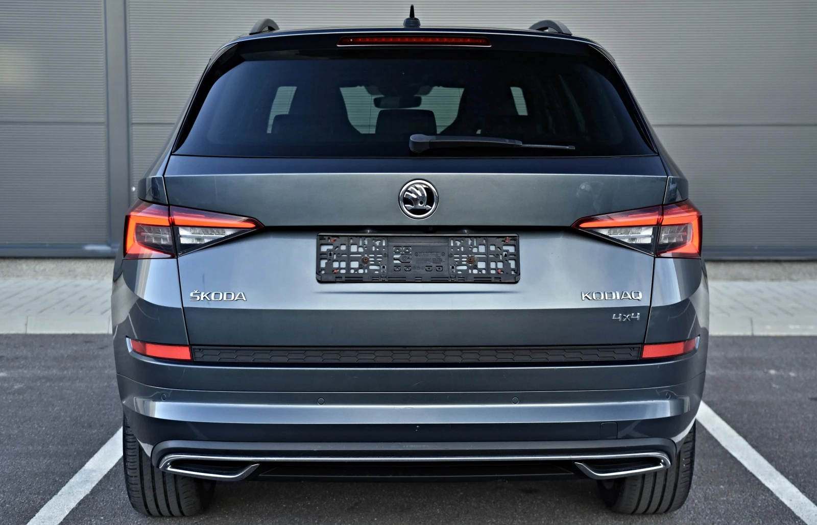 Skoda Kodiaq 2.0TDI/SPORT LINE/4x4/Distronic/Camera/Keyless/ | Mobile.bg � ����������� 5