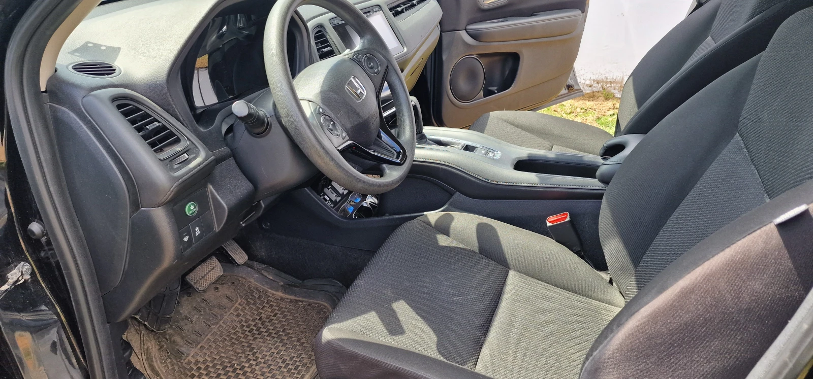 Honda Hr-v, снимка 7 - Автомобили и джипове - 53782297