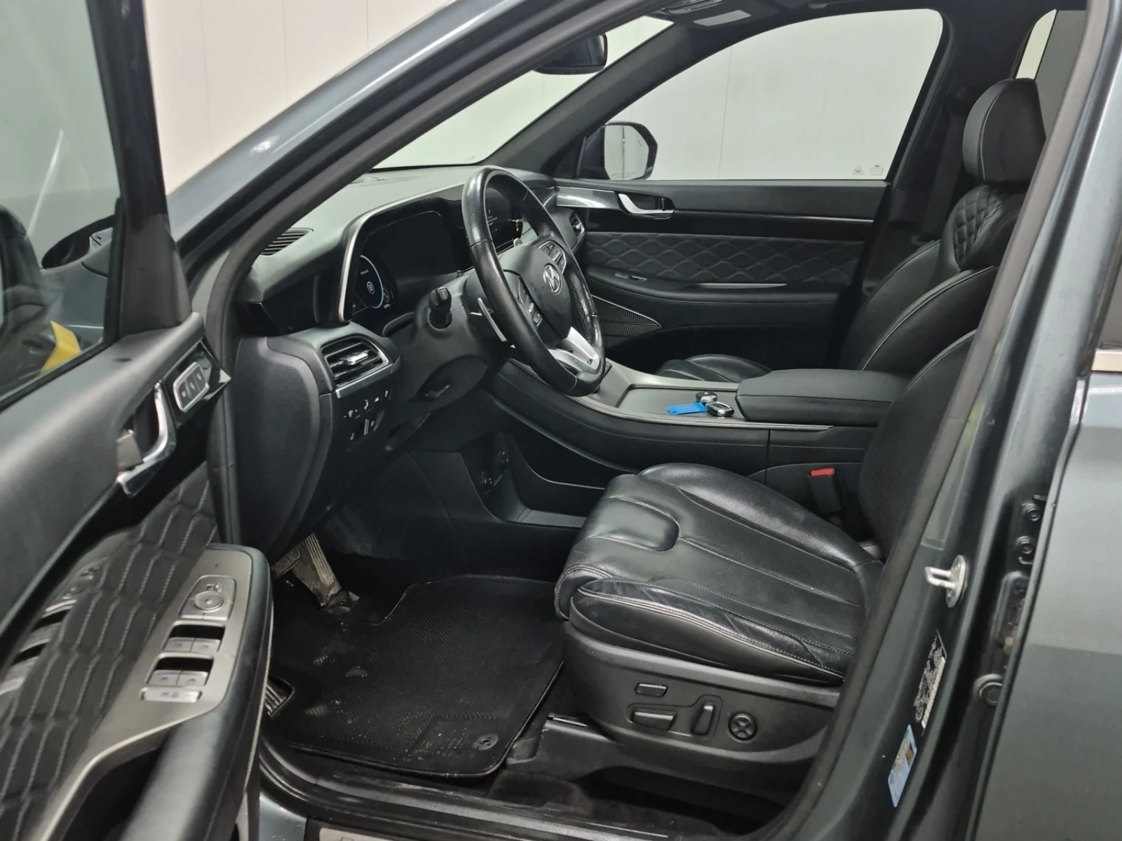 Hyundai Palisade ULTIMATE CALLIGRAPHY* 360View* Pano* Подгрев* Обду, снимка 8 - Автомобили и джипове - 53952713