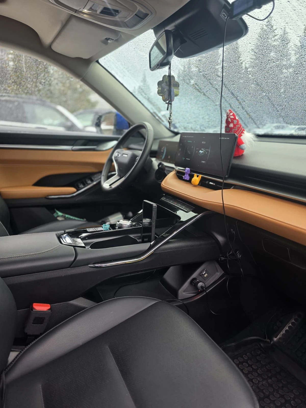 Haval H6 1.5 PHEV, снимка 9 - Автомобили и джипове - 54335665