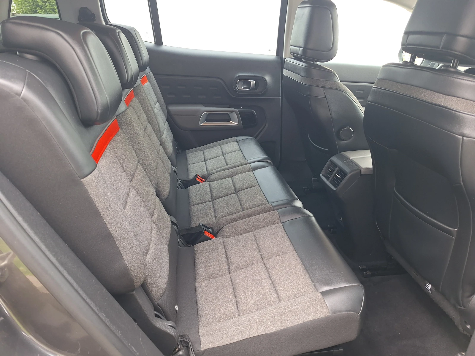 Citroen C5 Aircross 1.5hdi digital, снимка 15 - Автомобили и джипове - 54634541