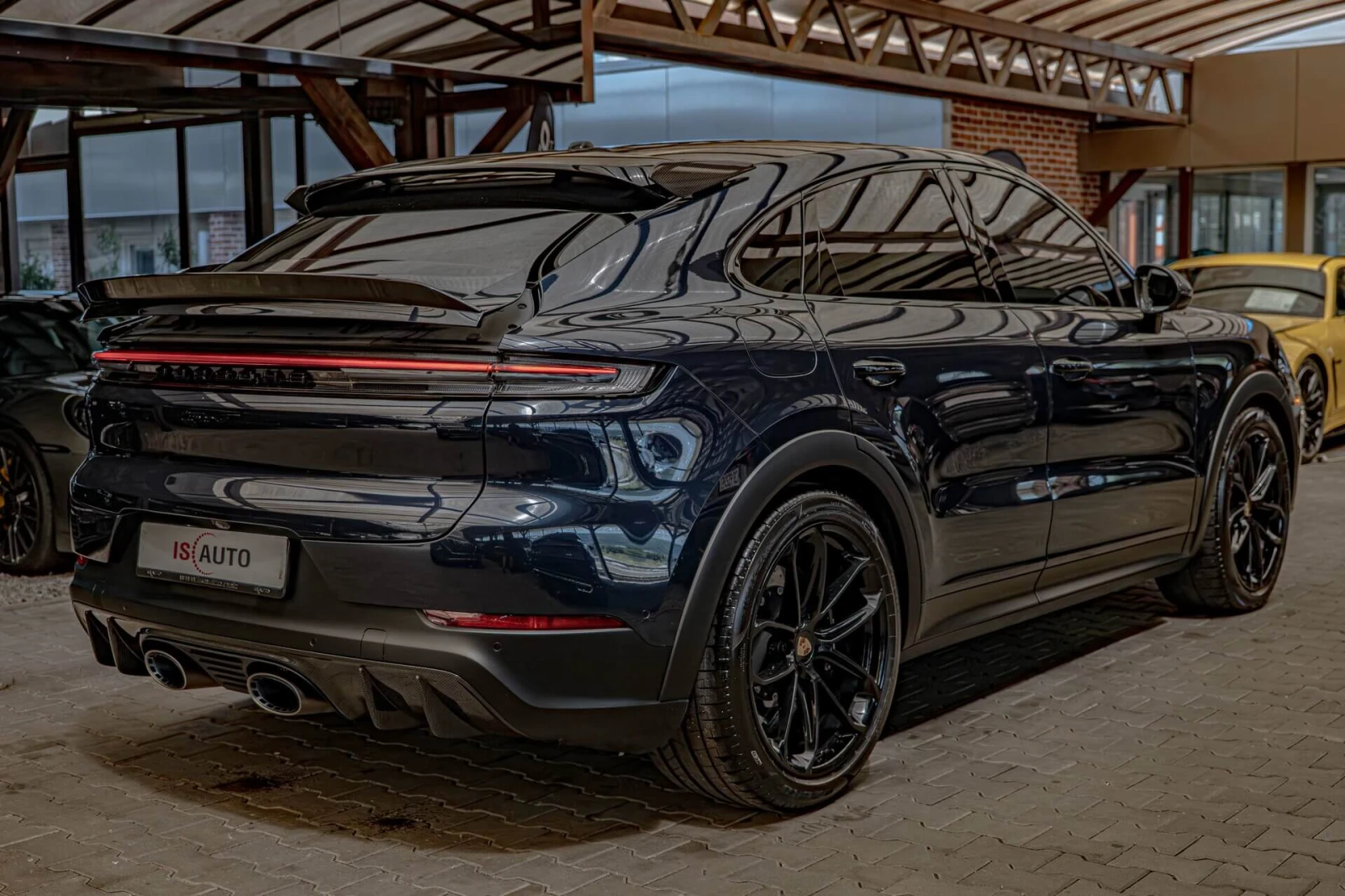Porsche Cayenne TURBO GT/PDCC/PDLS+ /Bose/Chrono/PCCB/Карбон, снимка 6 - Автомобили и джипове - 54937001