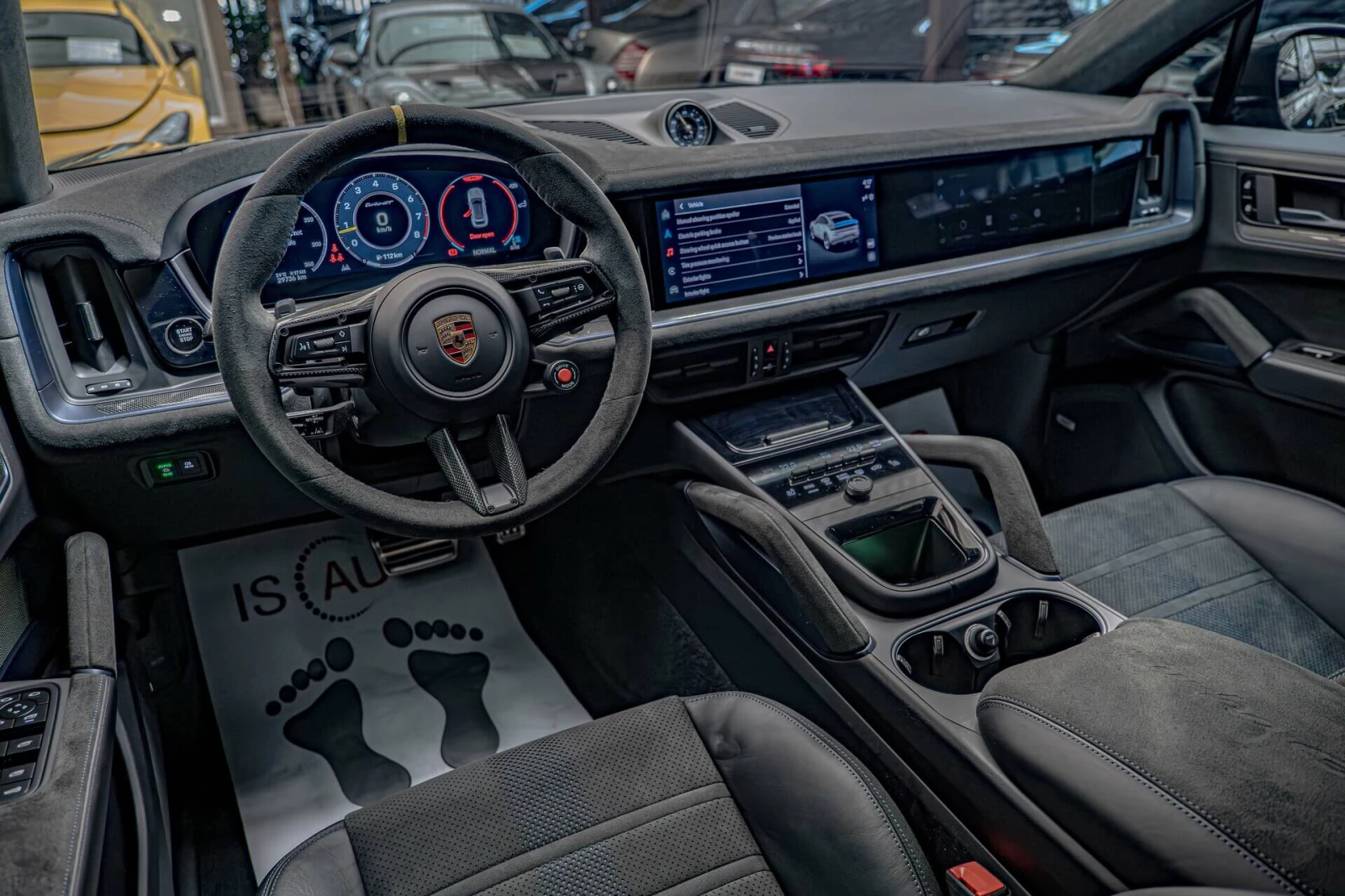 Porsche Cayenne TURBO GT/PDCC/PDLS+ /Bose/Chrono/PCCB/Карбон, снимка 9 - Автомобили и джипове - 54937001