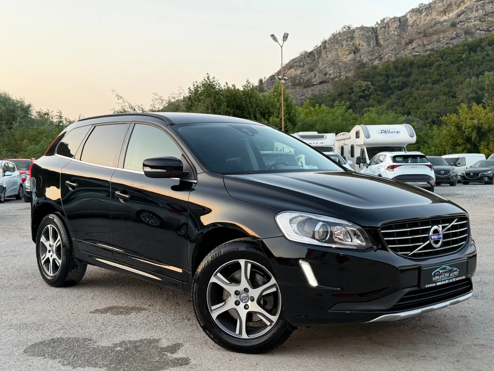 Volvo XC60 2.0D AVTOMAT/НОВ ВНОС/ЛЕТИ ДЖ./УНИКАТ