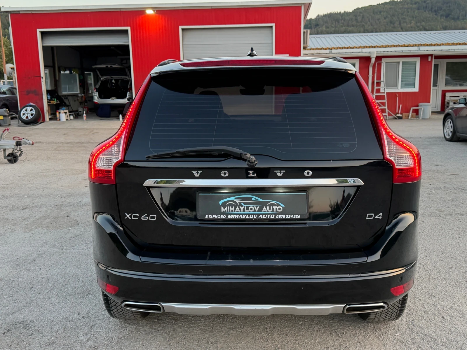 Volvo XC60 2.0D AVTOMAT/НОВ ВНОС/ЛЕТИ ДЖ./УНИКАТ, снимка 4 - Автомобили и джипове - 55646342