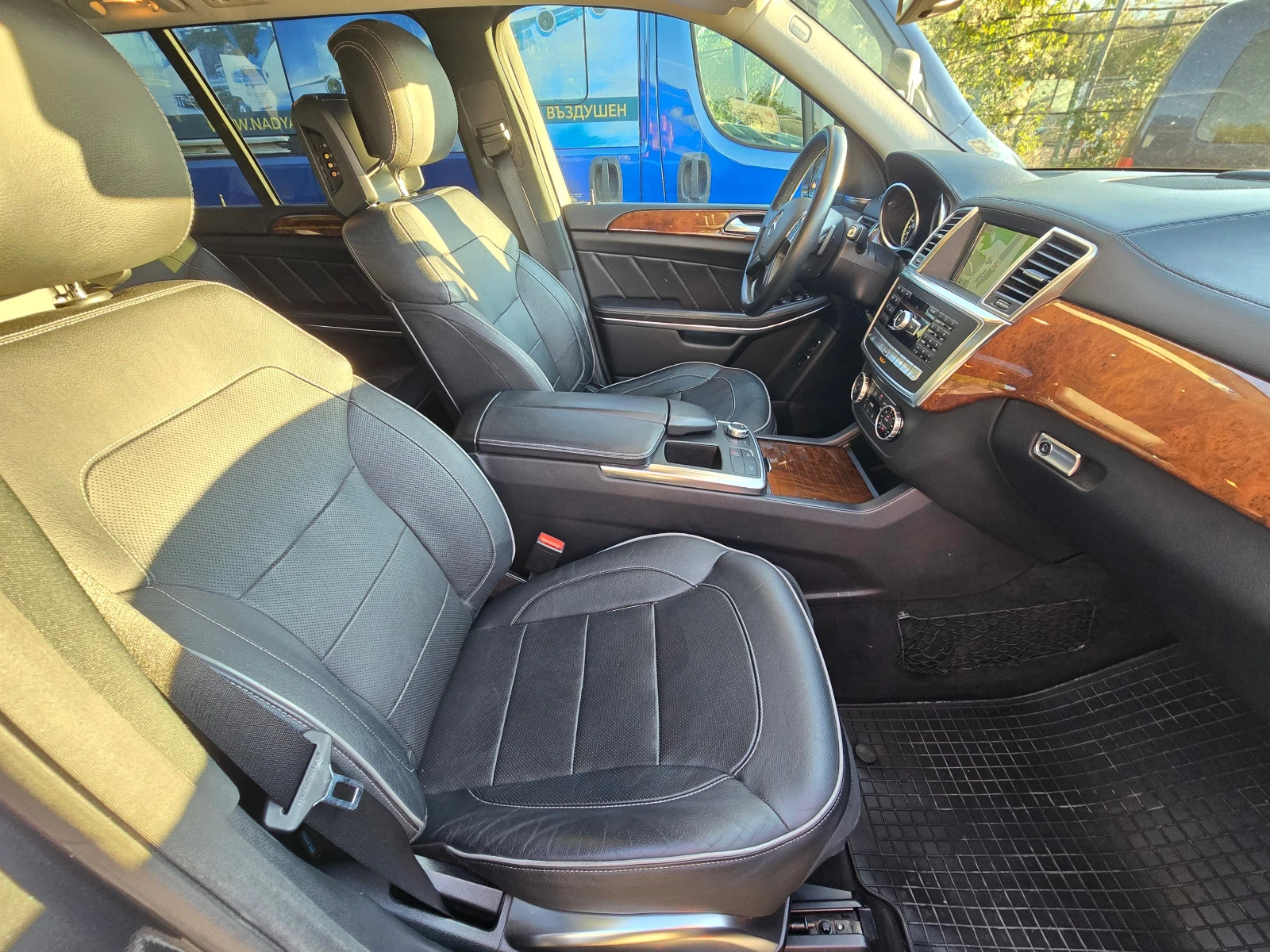 Mercedes-Benz GL 550 4.6i/Лизинг, снимка 11 - Автомобили и джипове - 56089837