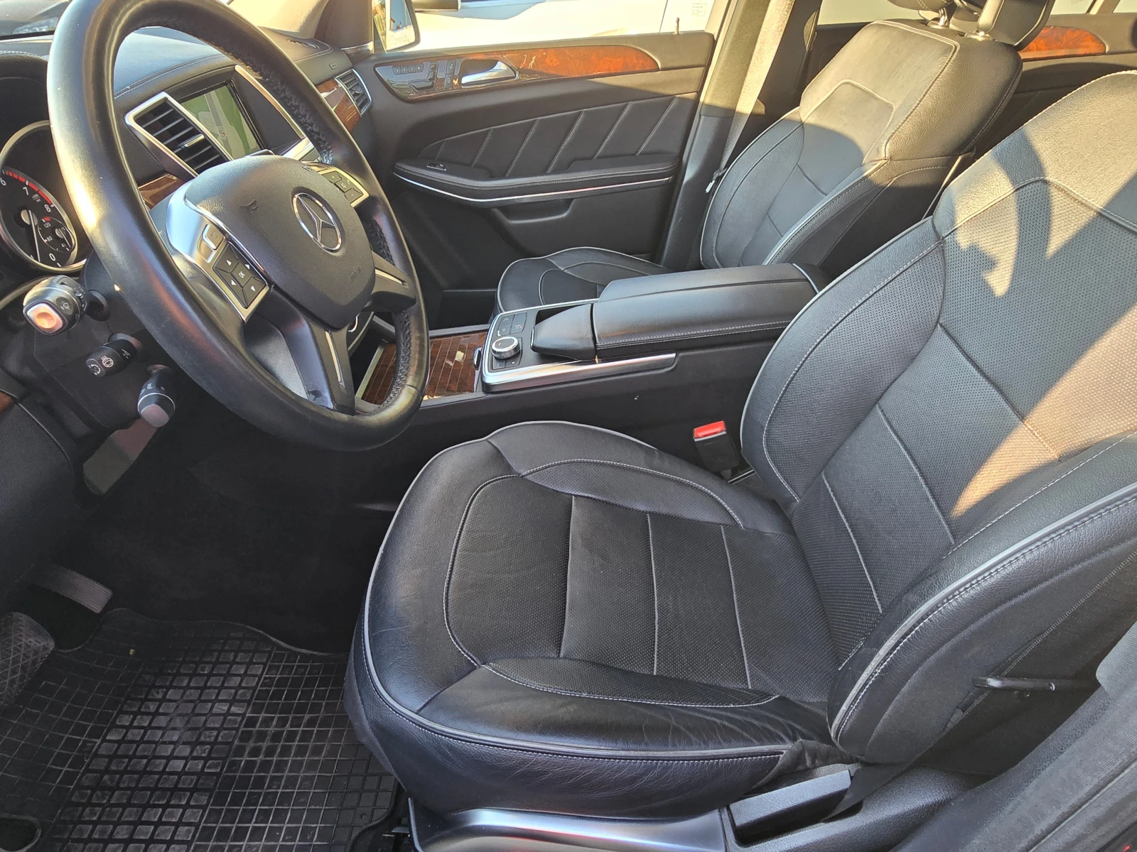 Mercedes-Benz GL 550 4.6i/Лизинг, снимка 5 - Автомобили и джипове - 56089837