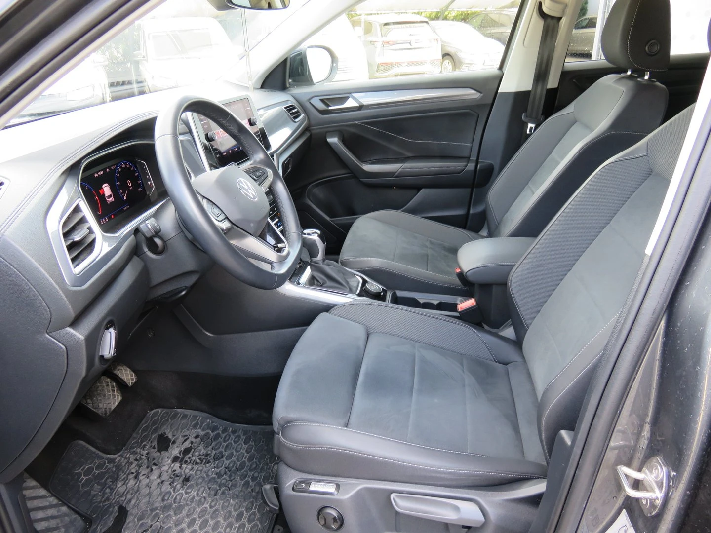 VW T-Roc | Mobile.bg � ����������� 4