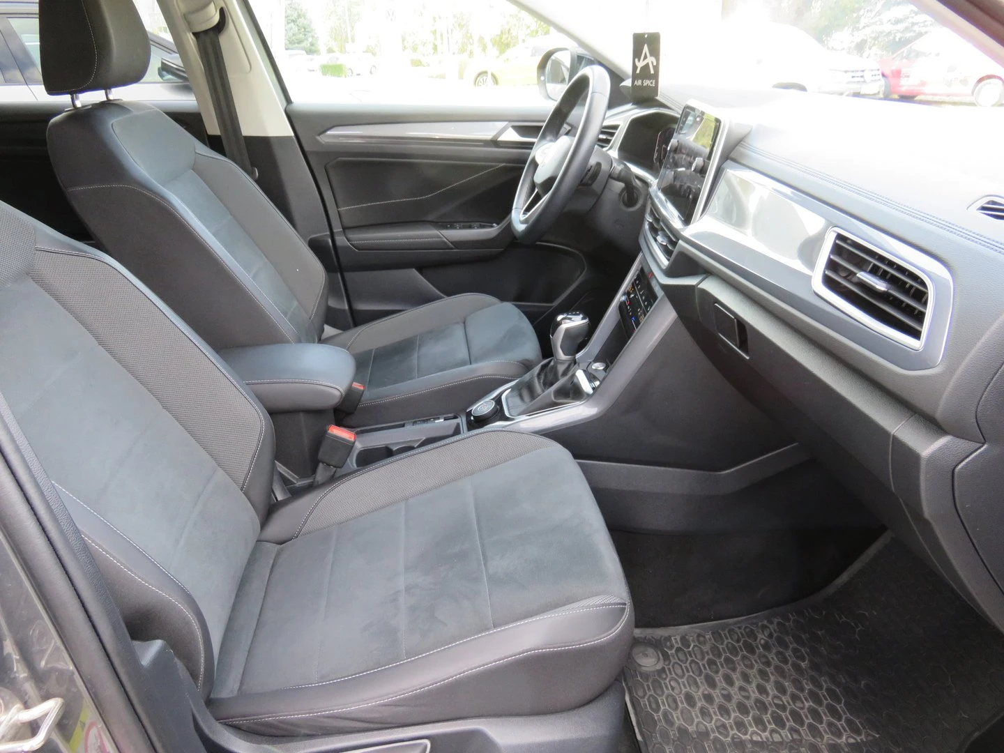 VW T-Roc | Mobile.bg � ����������� 5