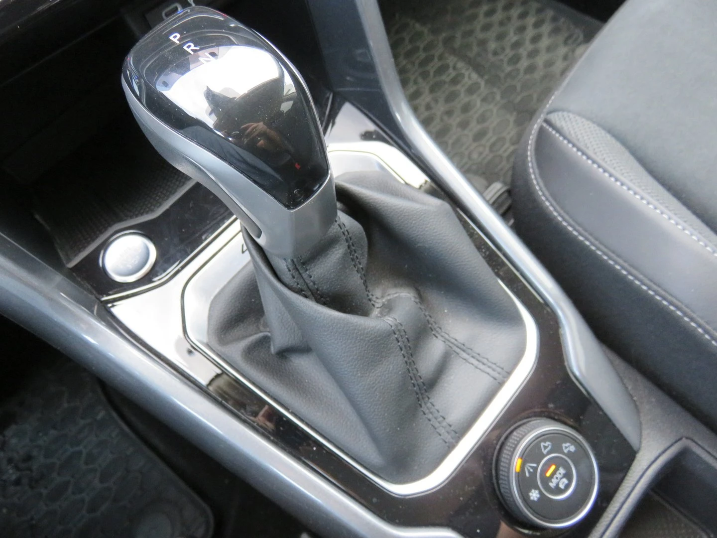 VW T-Roc | Mobile.bg � ����������� 11