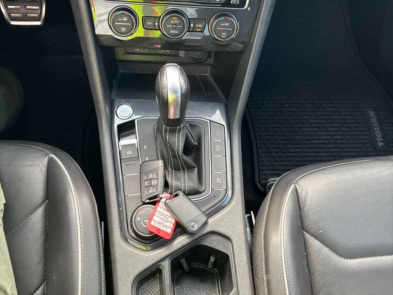 VW Tiguan * Highline * CARFAX * ��� ������������ ������ | Mobile.bg � ����������� 14