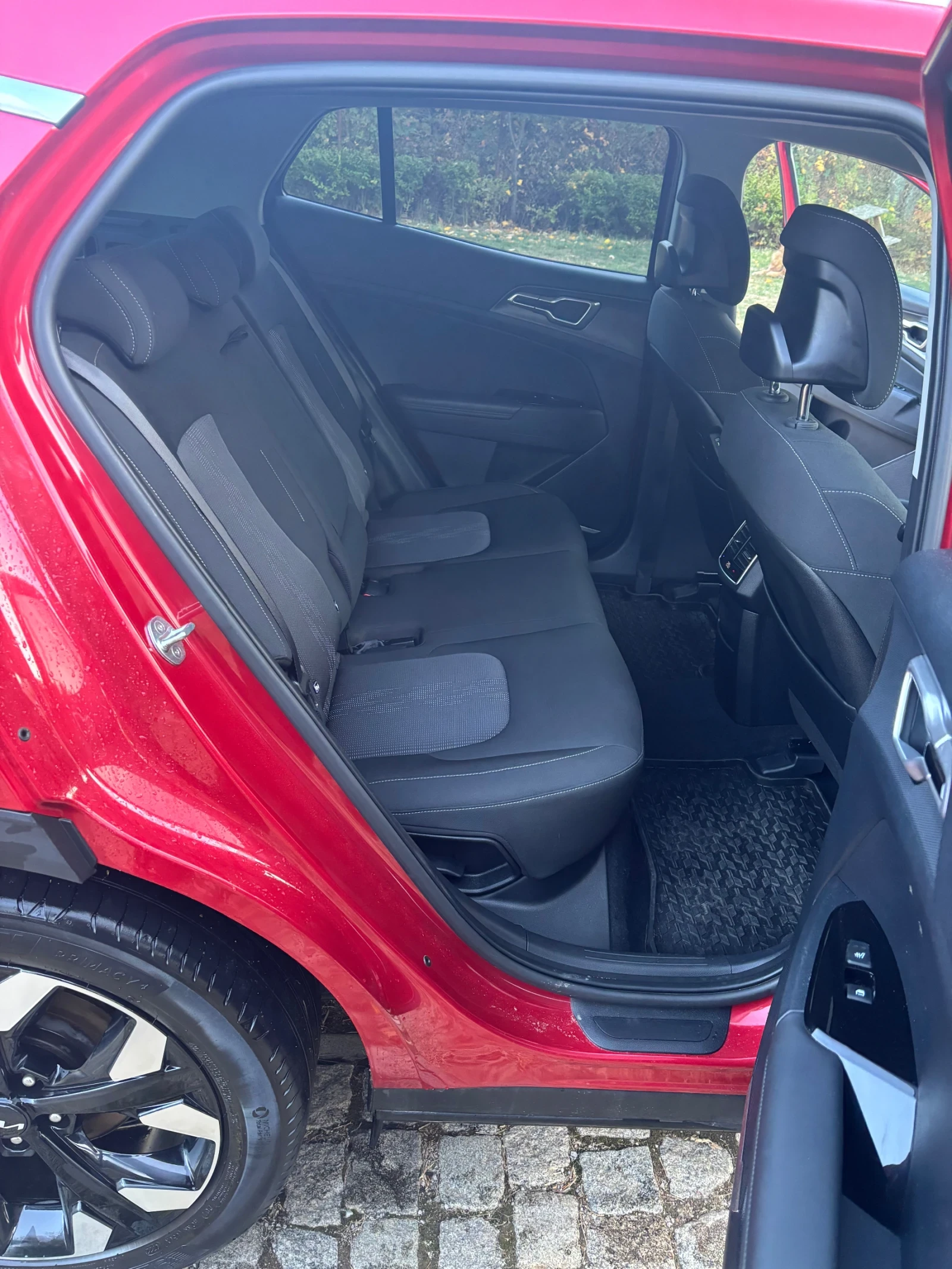 Kia Sportage 1.6 T-GDI ����� �������� ������� 265 �.�. | Mobile.bg � ����������� 15