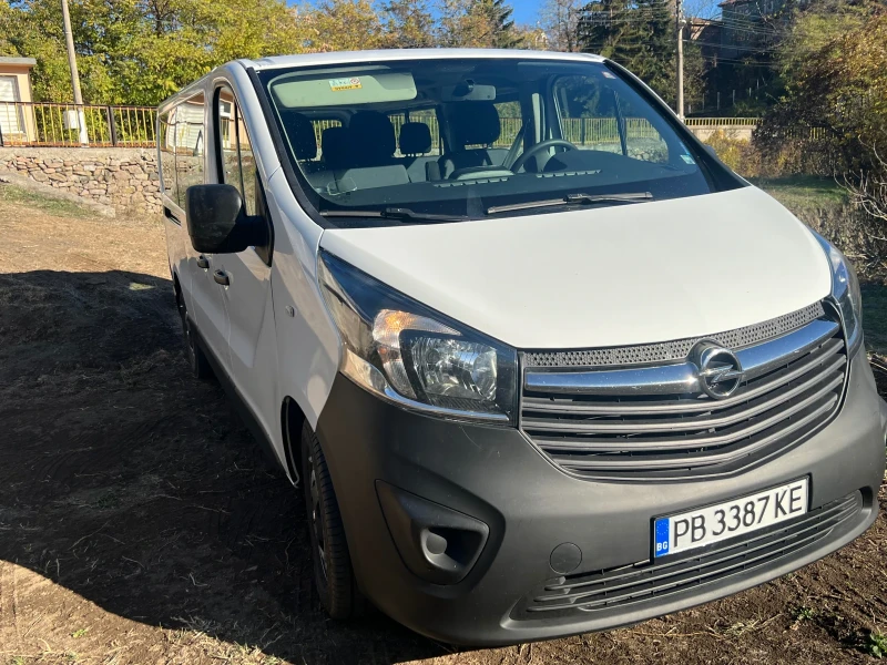 Opel Vivaro 1.6 BiTurbo 125k.c 8+ 1, Комби!, снимка 4 - Бусове и автобуси - 49504134