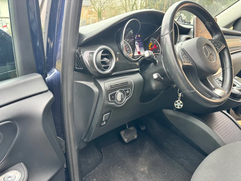 Mercedes-Benz V 220, снимка 12 - Бусове и автобуси - 52775188