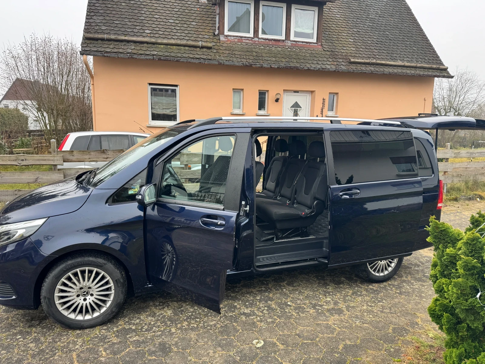 Mercedes-Benz V 220 | Mobile.bg � ����������� 15