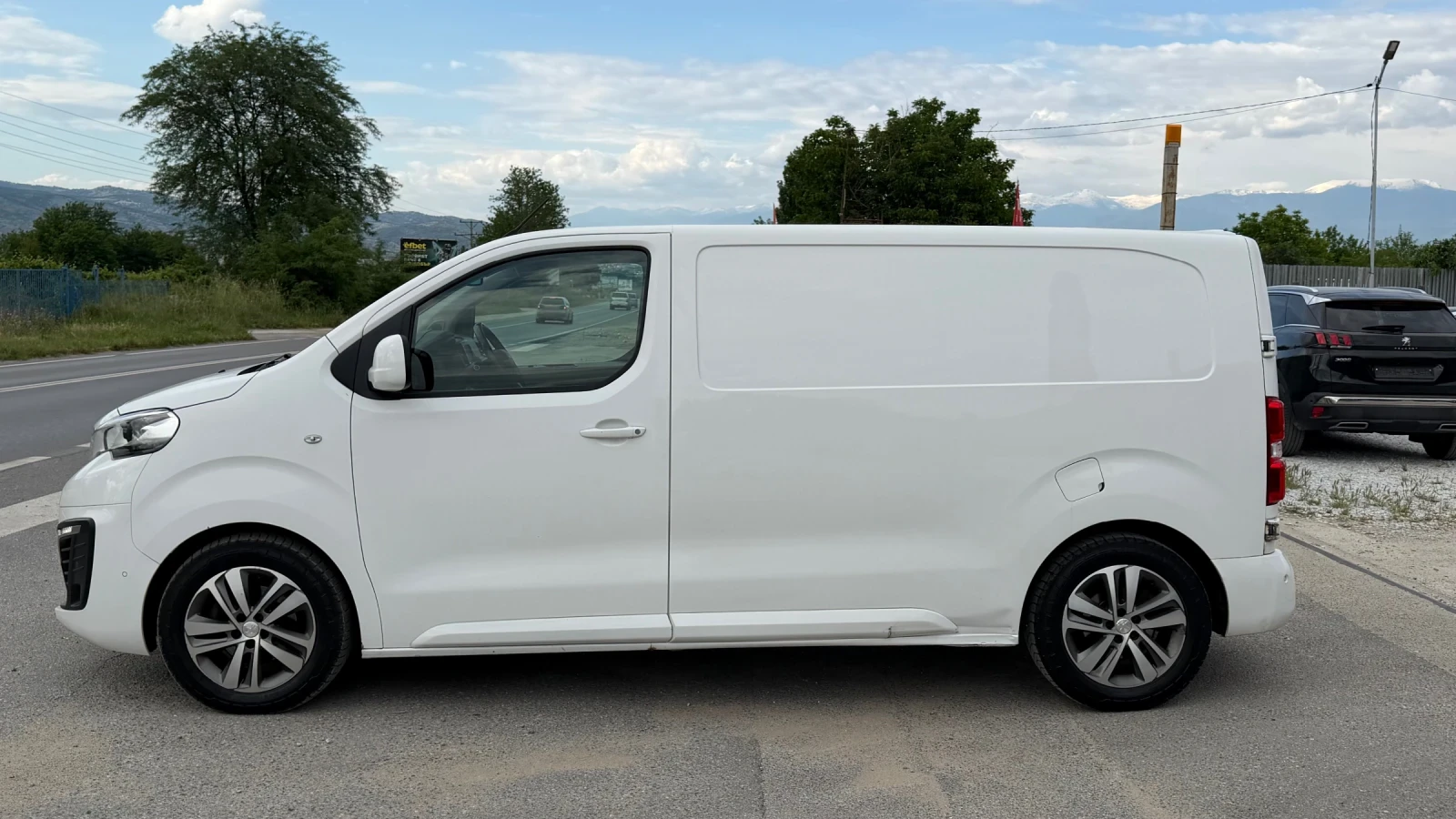 Peugeot Expert 2.0HDI AUTOMATIC EURO6, снимка 8 - Бусове и автобуси - 54663475