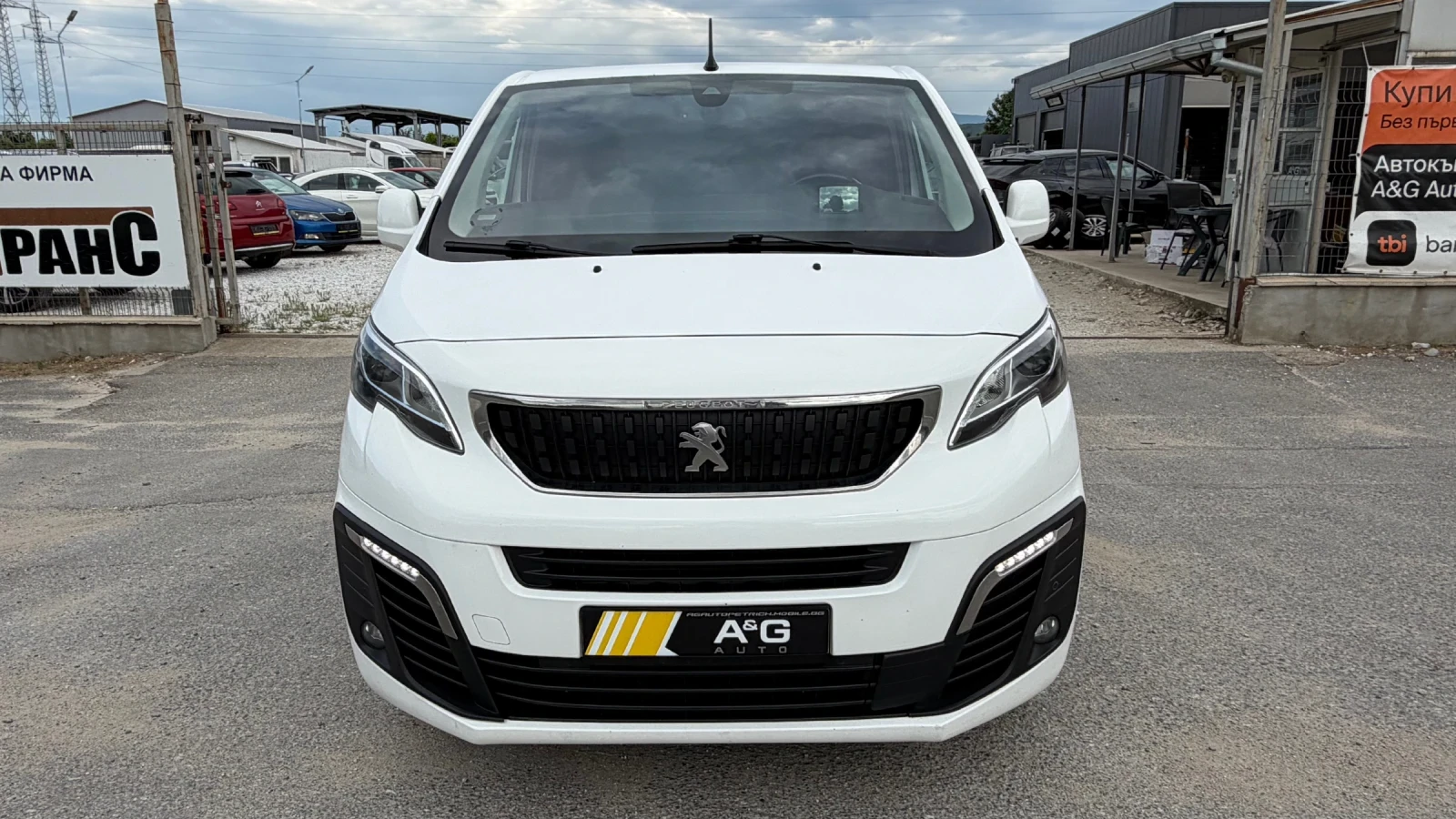 Peugeot Expert 2.0HDI AUTOMATIC EURO6, снимка 2 - Бусове и автобуси - 54663475