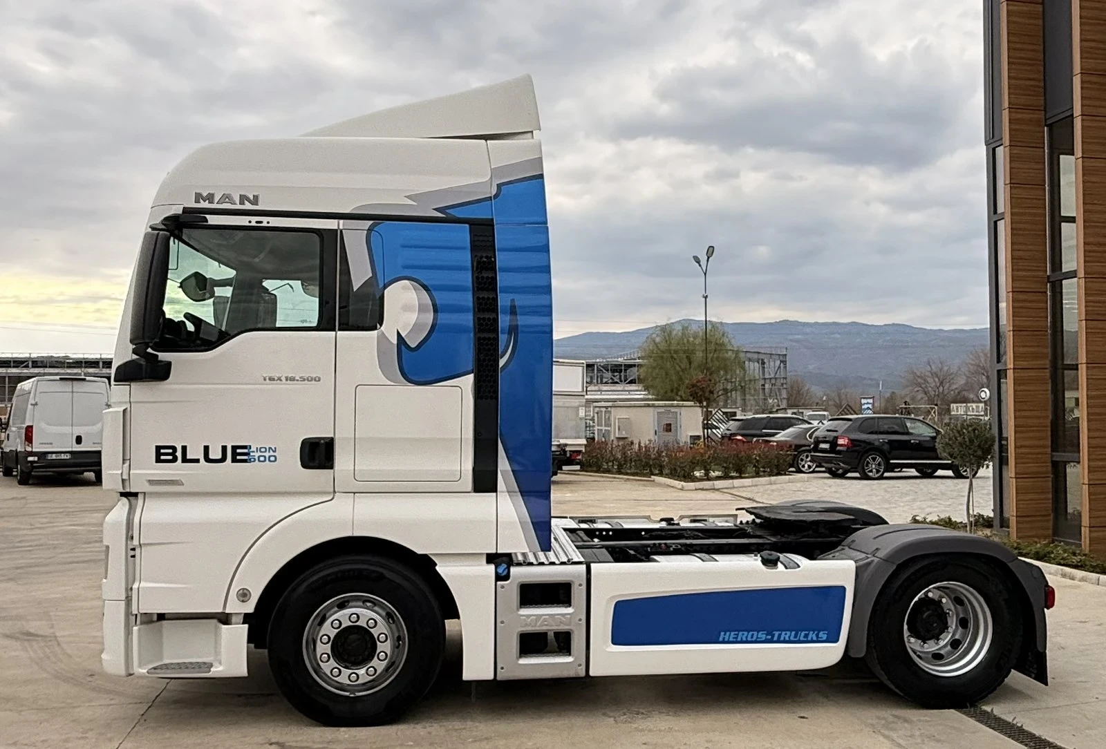 Man Tgx HEROS TRUCKS LEASING, снимка 5 - Камиони - 53928121