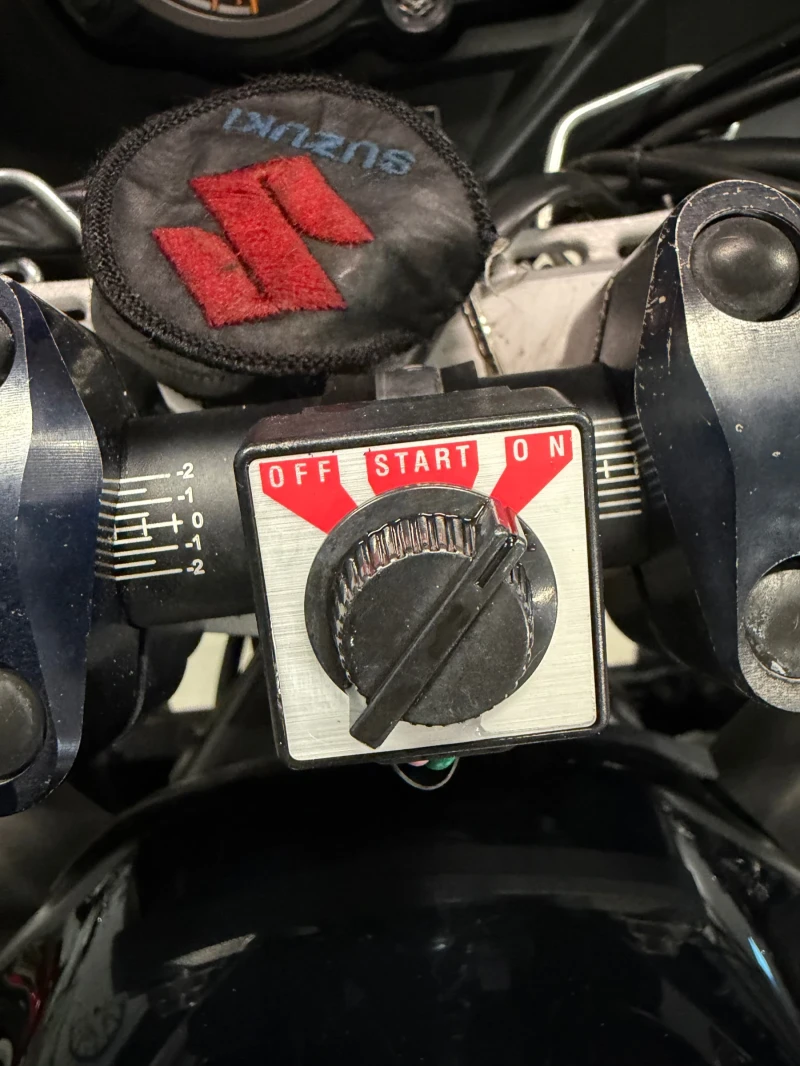 Suzuki Gsx 1250FA, снимка 10 - Мотоциклети и мототехника - 52161980