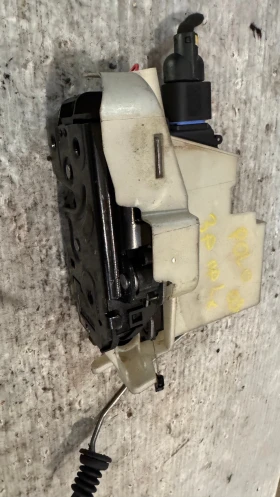 Брава за врата на VW Polo 2003 