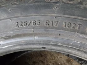 Гуми Зимни 225/65R17, снимка 8