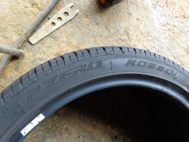 Гуми Летни 225/40R18, снимка 8 - Гуми и джанти - 18357764