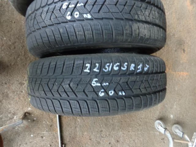 Гуми Зимни 225/65R17, снимка 4 - Гуми и джанти - 20266951