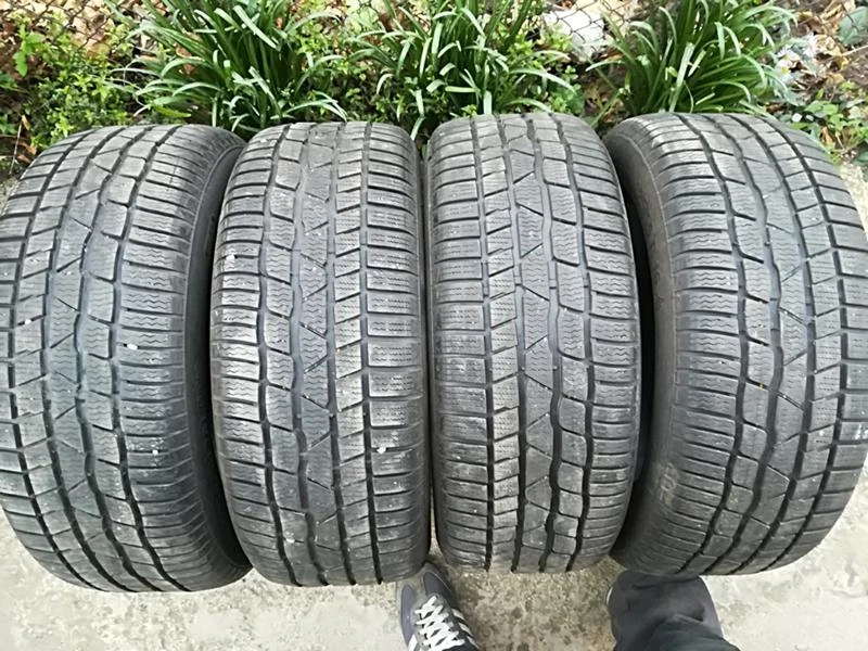 Гуми Зимни 225/55R16, снимка 4 - Гуми и джанти - 23625566