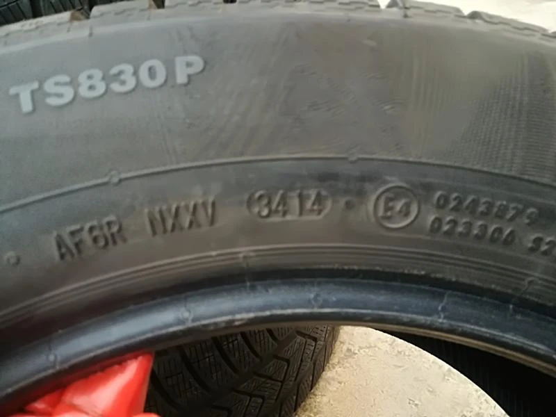 Гуми Зимни 225/55R16, снимка 9 - Гуми и джанти - 23625566