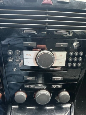 Обява за продажба на Opel Astra 100000км.  ~7 933 лв. - изображение 4 | Auto.bg Обява за продажба на Opel Astra 100000км.  ~7 933 лв. - изображение 4