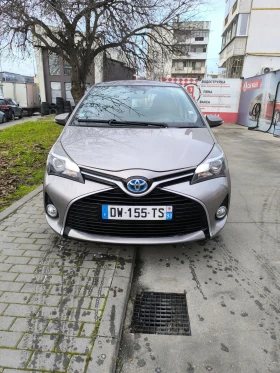 Toyota Yaris Hybrid , снимка 2