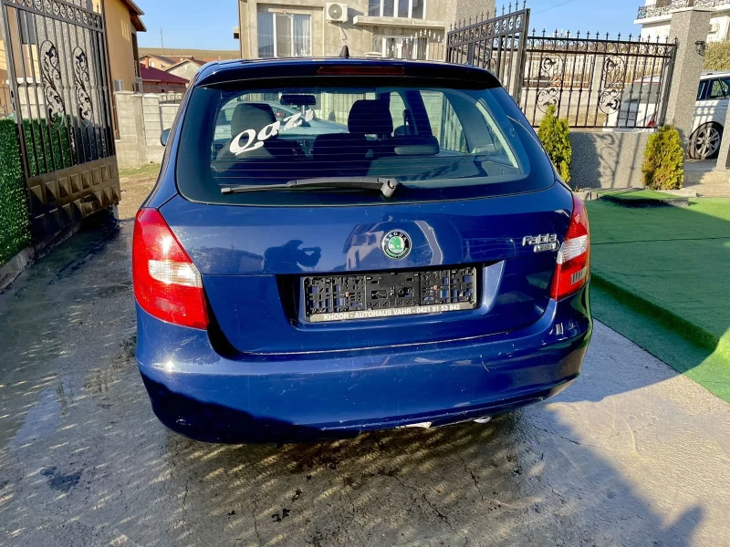 Skoda Fabia 1.2TSI, снимка 6 - Автомобили и джипове - 48003660