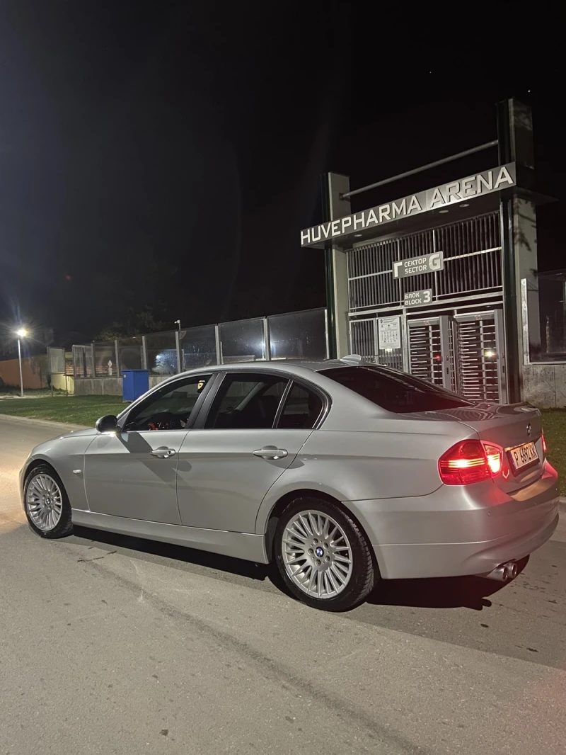 BMW 330 330xd, снимка 1 - Автомобили и джипове - 48591747