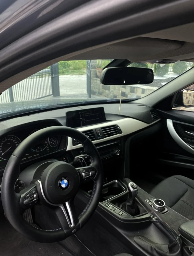 BMW 316 M-Пакет / Навигация / 19-ки Джанти, снимка 6 - Автомобили и джипове - 52733011