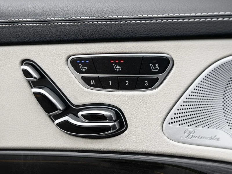 Mercedes-Benz S 560, снимка 14 - Автомобили и джипове - 52318039