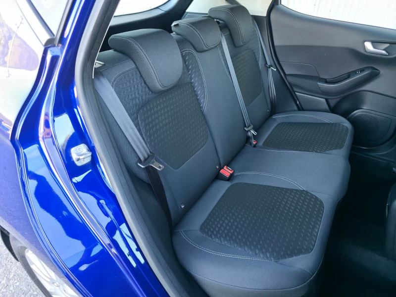 Ford Fiesta 1.0Ecoboost EURO6b, снимка 12 - Автомобили и джипове - 51812653