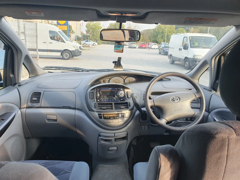 Toyota Previa, снимка 8 - Автомобили и джипове - 52292350