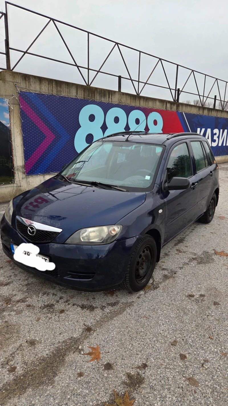 Mazda 2, снимка 10 - Автомобили и джипове - 52585577