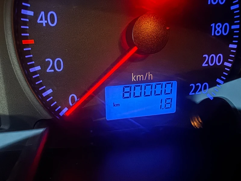 VW Polo 1.4i KLIMA 80000km. , снимка 11 - Автомобили и джипове - 52752249