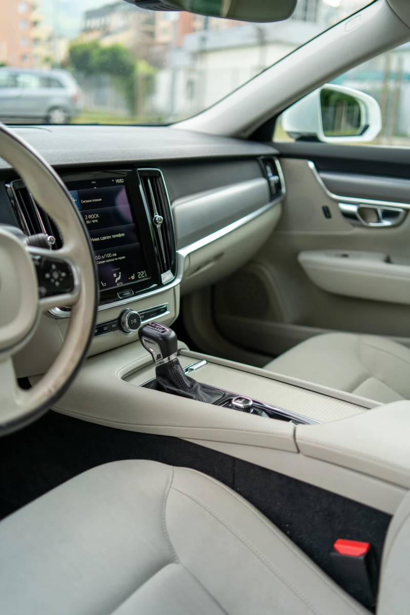 Volvo V90, снимка 5 - Автомобили и джипове - 53027098