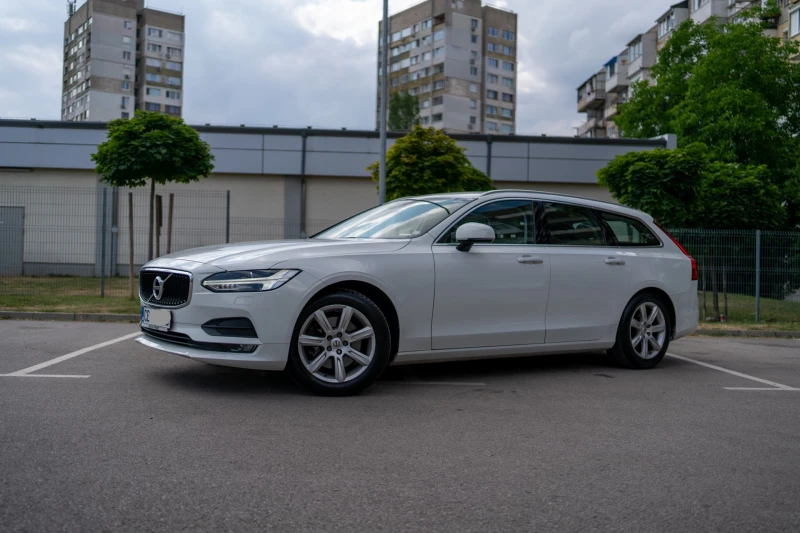 Volvo V90, снимка 2 - Автомобили и джипове - 53027098