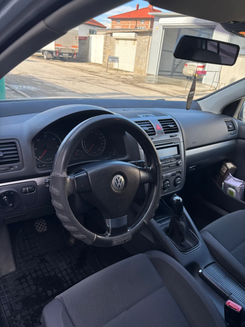 VW Golf, снимка 11 - Автомобили и джипове - 53438041