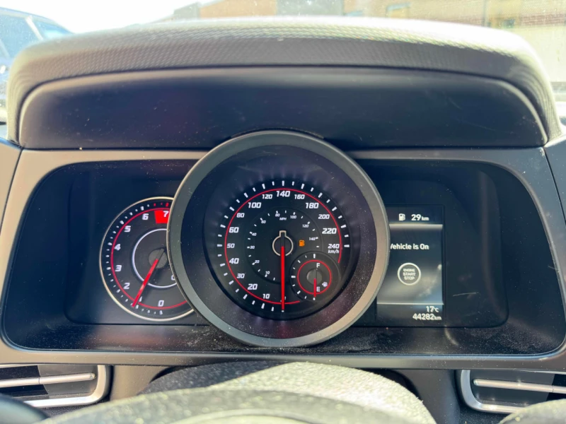 Hyundai Elantra * АВТО КРЕДИТ* ЦЕНА ДО БГ * Сервизна история * , снимка 9 - Автомобили и джипове - 53508960