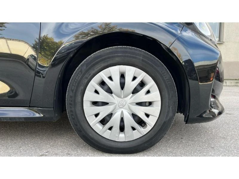 Toyota Yaris FANCY - изображение 9