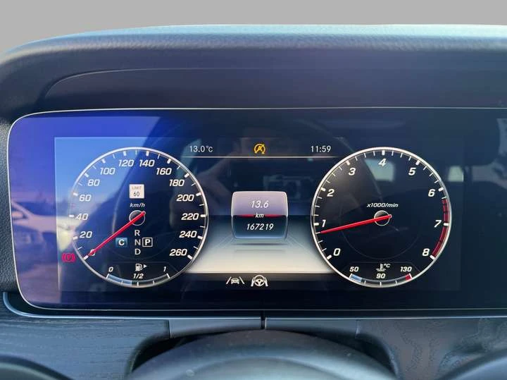 Mercedes-Benz E 350 E 350, снимка 14 - Автомобили и джипове - 53950037