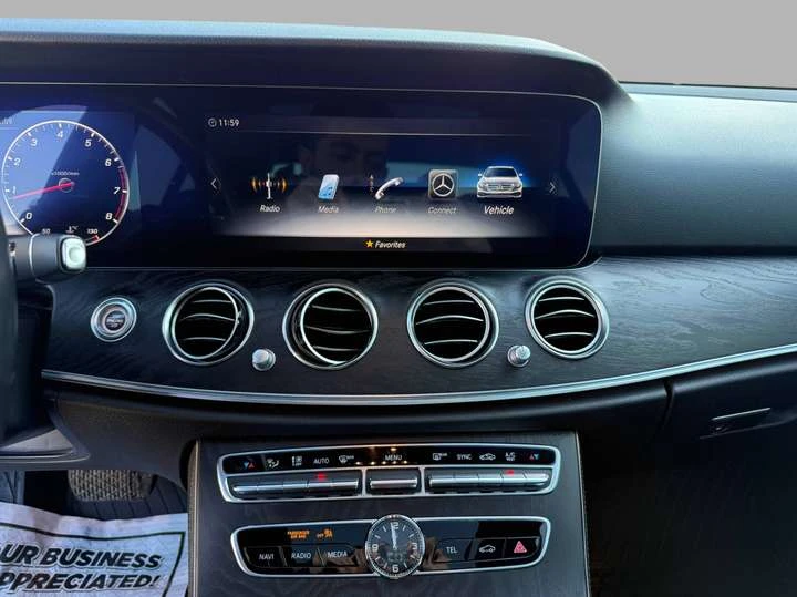 Mercedes-Benz E 350 E 350, снимка 10 - Автомобили и джипове - 53950037