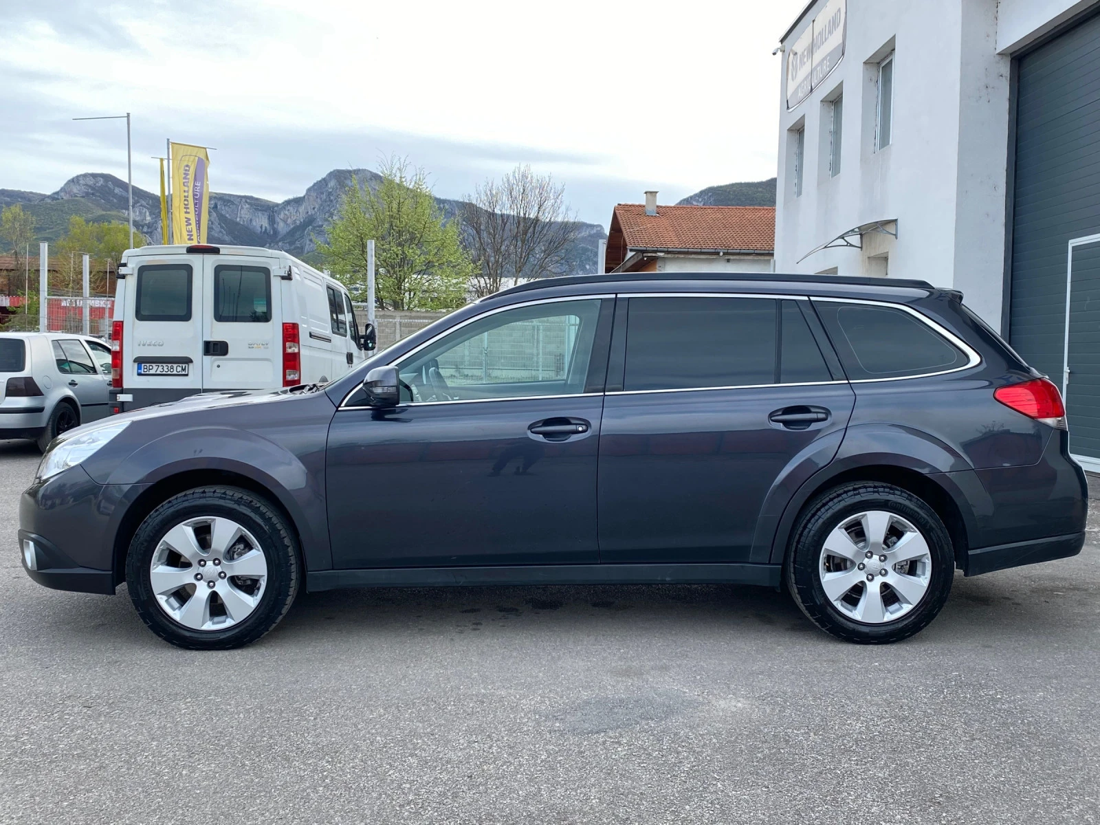 Subaru Outback 2.0D 4X4 210000км - изображение 7