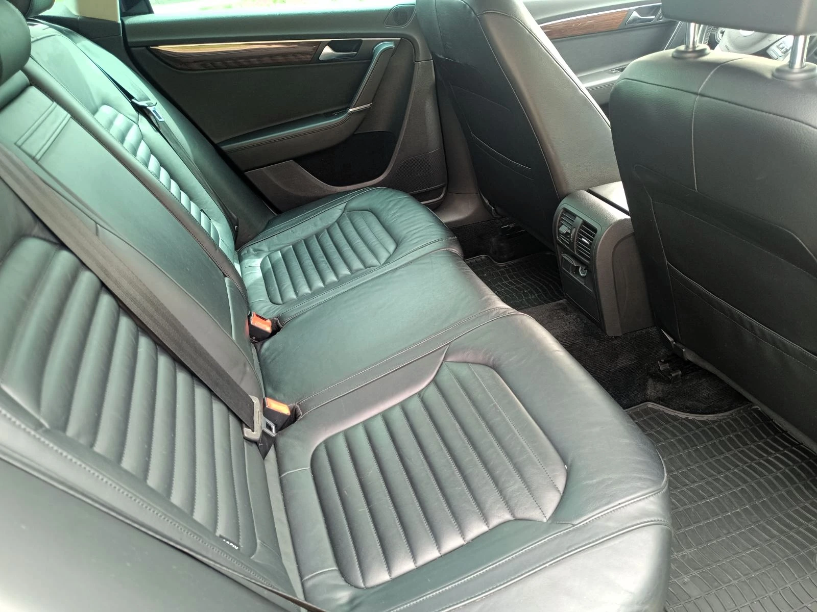 VW Passat 44 /4    /2011. | Mobile.bg   16