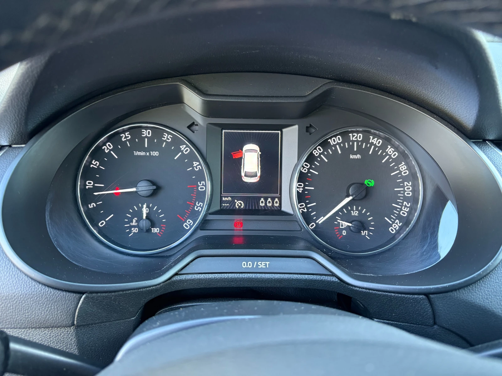 Skoda Octavia 1.6 TDI  - изображение 7